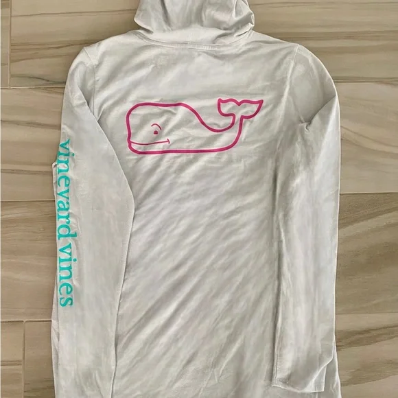 Vineyard Vines long Sleeve Whale Tee - Picture 5 of 5
